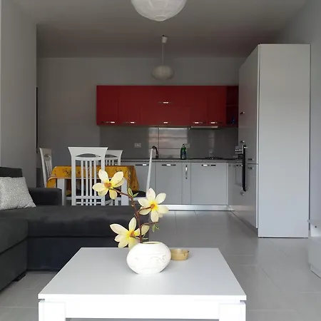 Appartement Zamos *